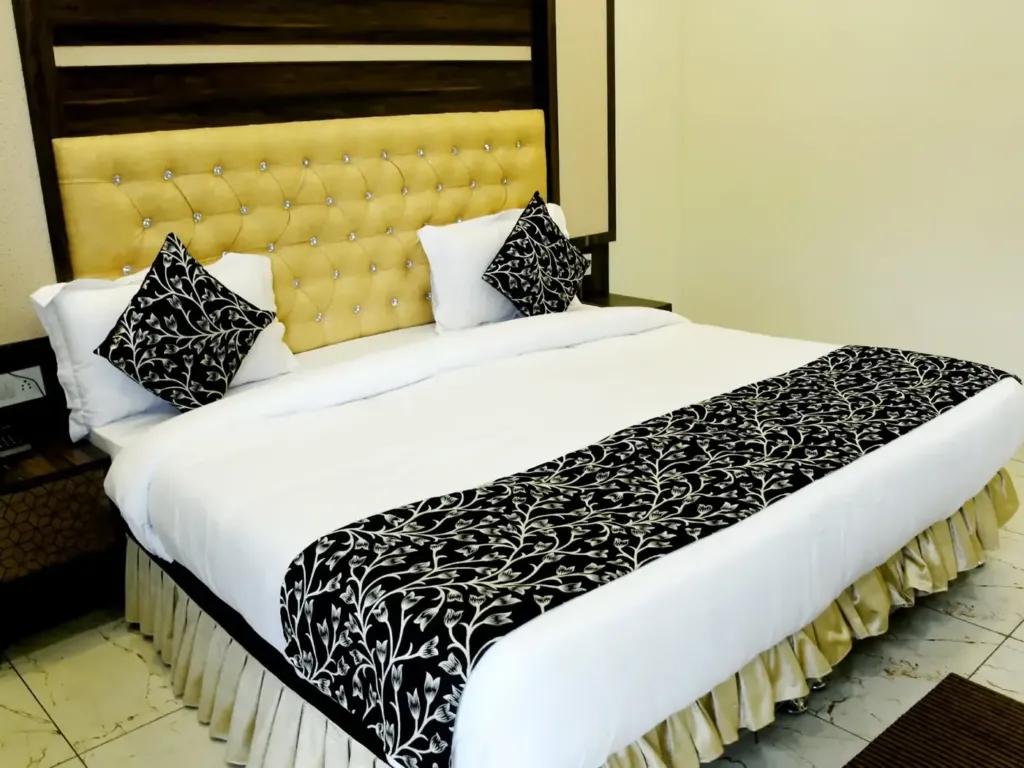 Deluxe Room at Hotel J P Farm, Jhansi