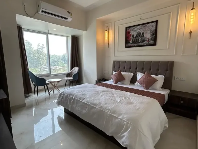 Executive Room at Hotel J P Farm Jhansi, photo 3